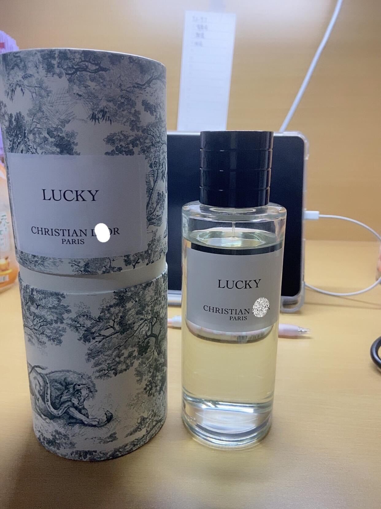 Chiết 10ml Nước hoa Dior Lucky dòng Privee Cao cấp