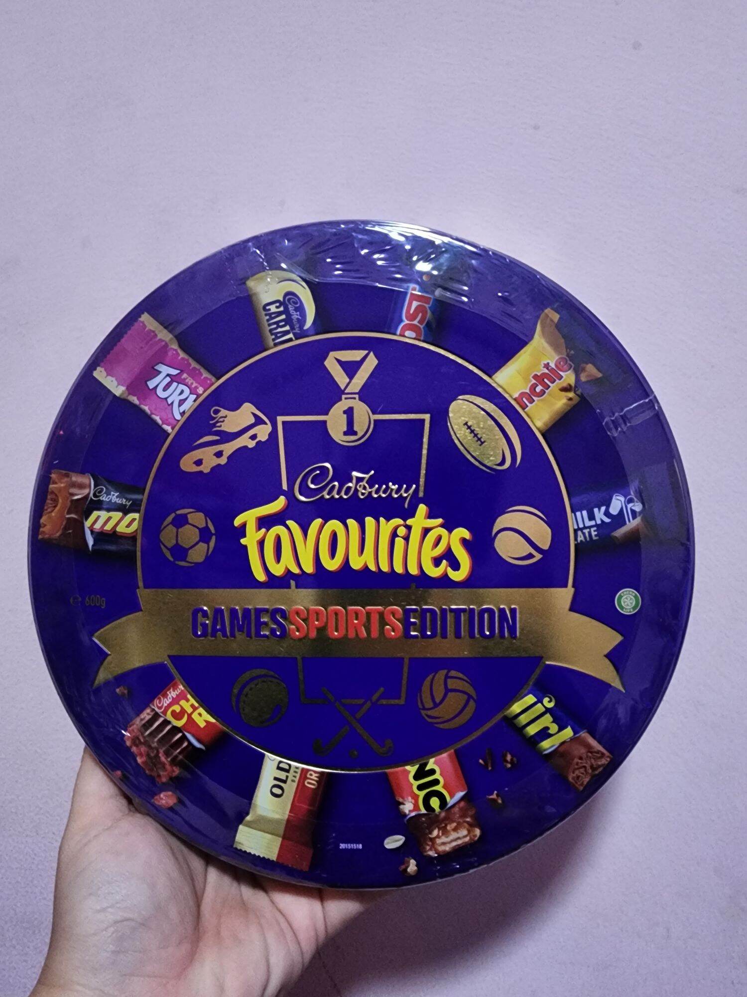 Chocolate Cadbury Favourites Games Sports Edition 600g