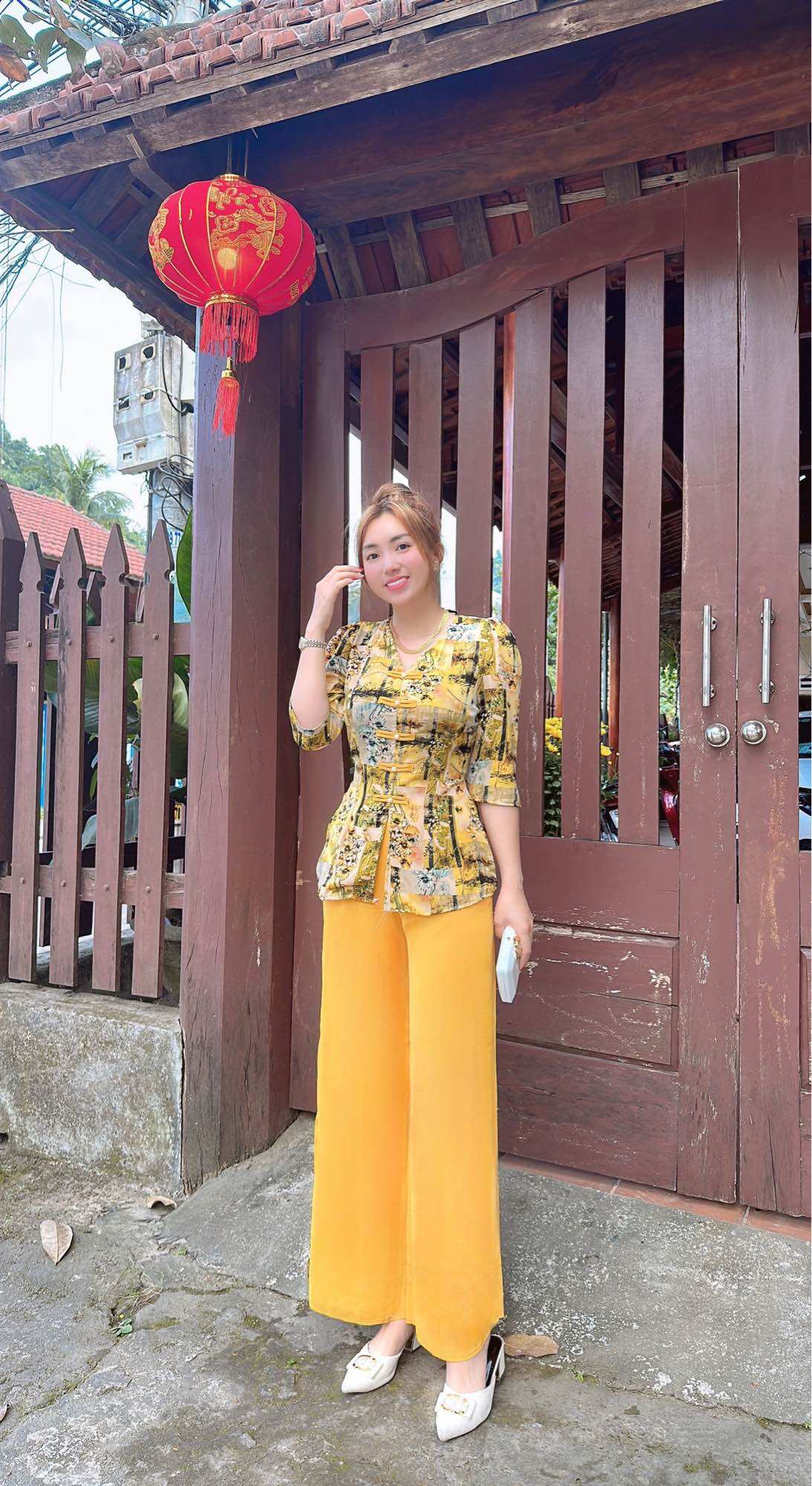Bộ bà ba cổ tym kết hợp nút thắt vải lụa mango cao cấp áo nữ