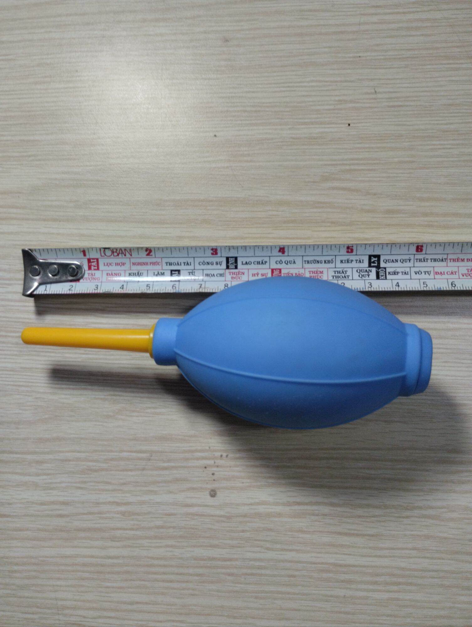 Bóng bóp cao su thổi bụi