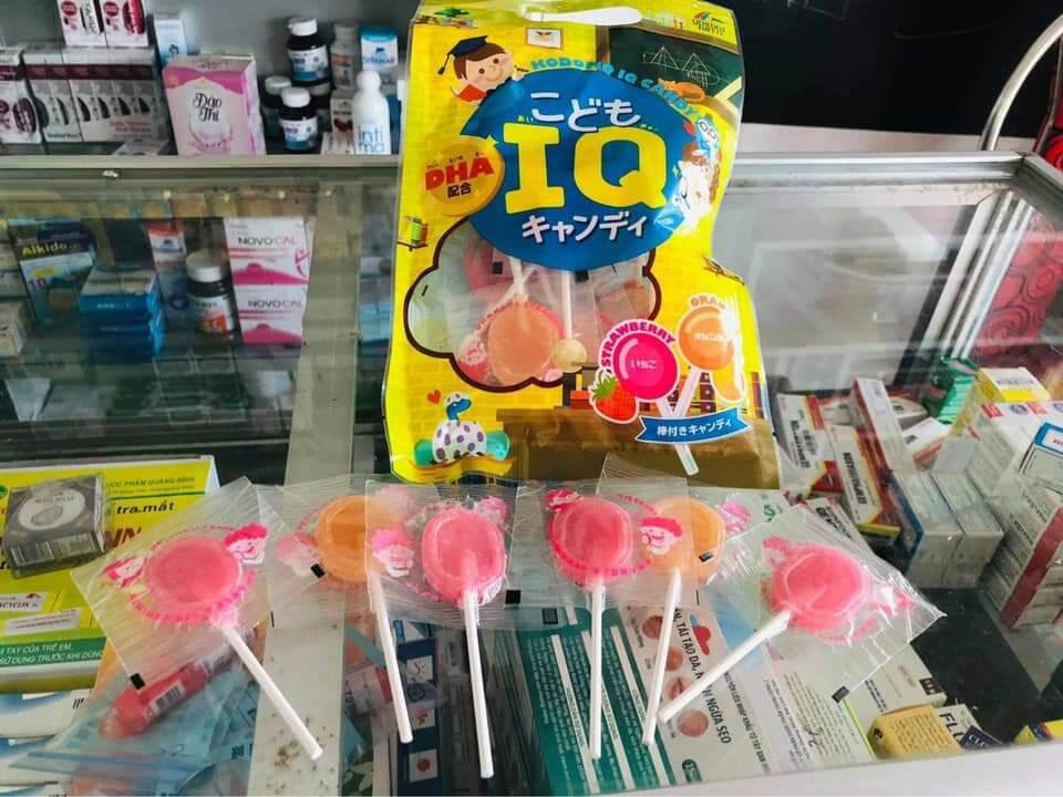 Kẹo mút bổ sung IQ nhật bản cho bé