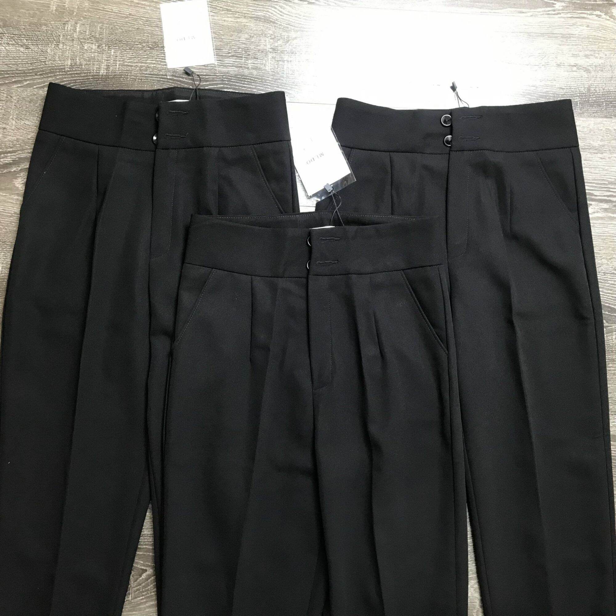 Quần baggy 2 cúc màu đen mặc đẹp