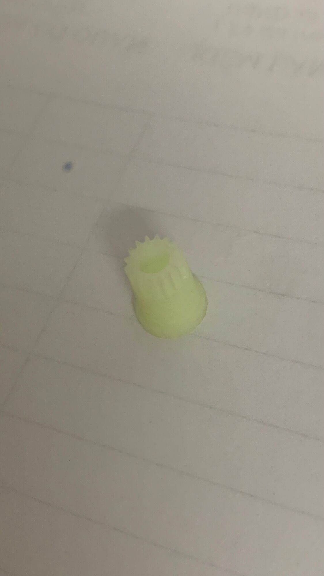 Bánh răng cho đài cassette . Giá bán cho 1 cái