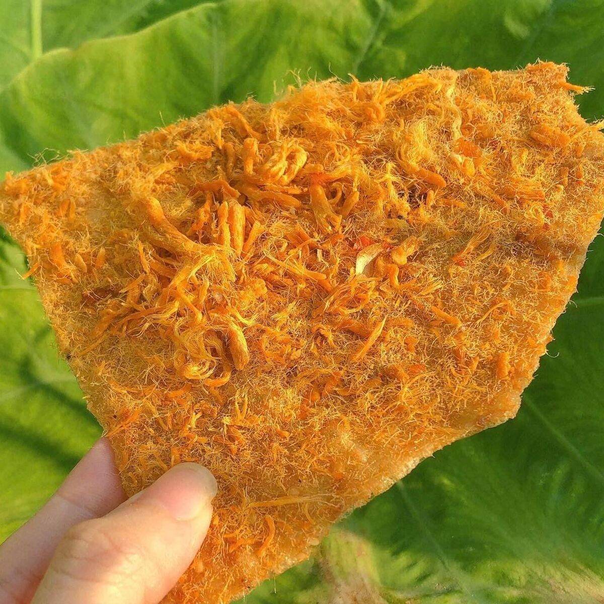 Bánh tráng khô gà cay cô ba - batrafood