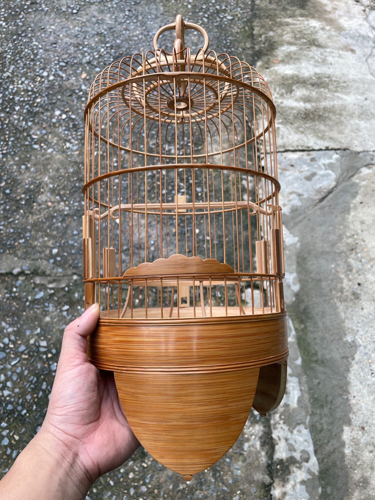 Lồng chim khuyên kỹ giả tầu