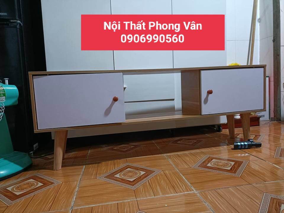 Kệ tivi gỗ 1m2