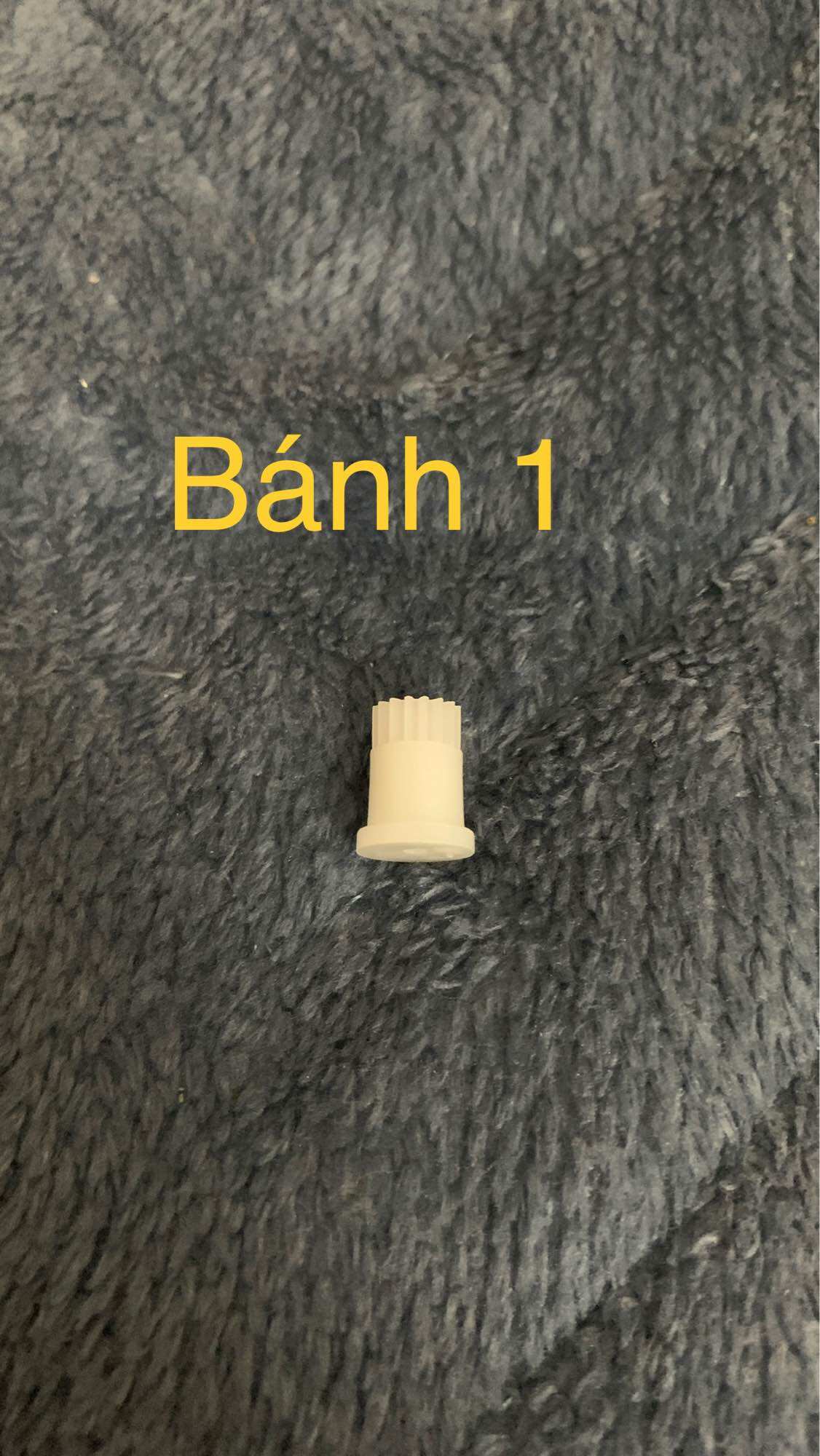 Bánh răng cho đài cassette . Giá bán cho 1 cái