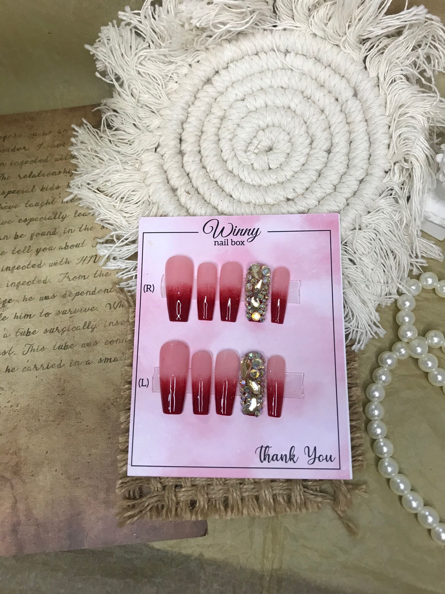 Nailbox móng up móng giả đỏ ombre đính đá