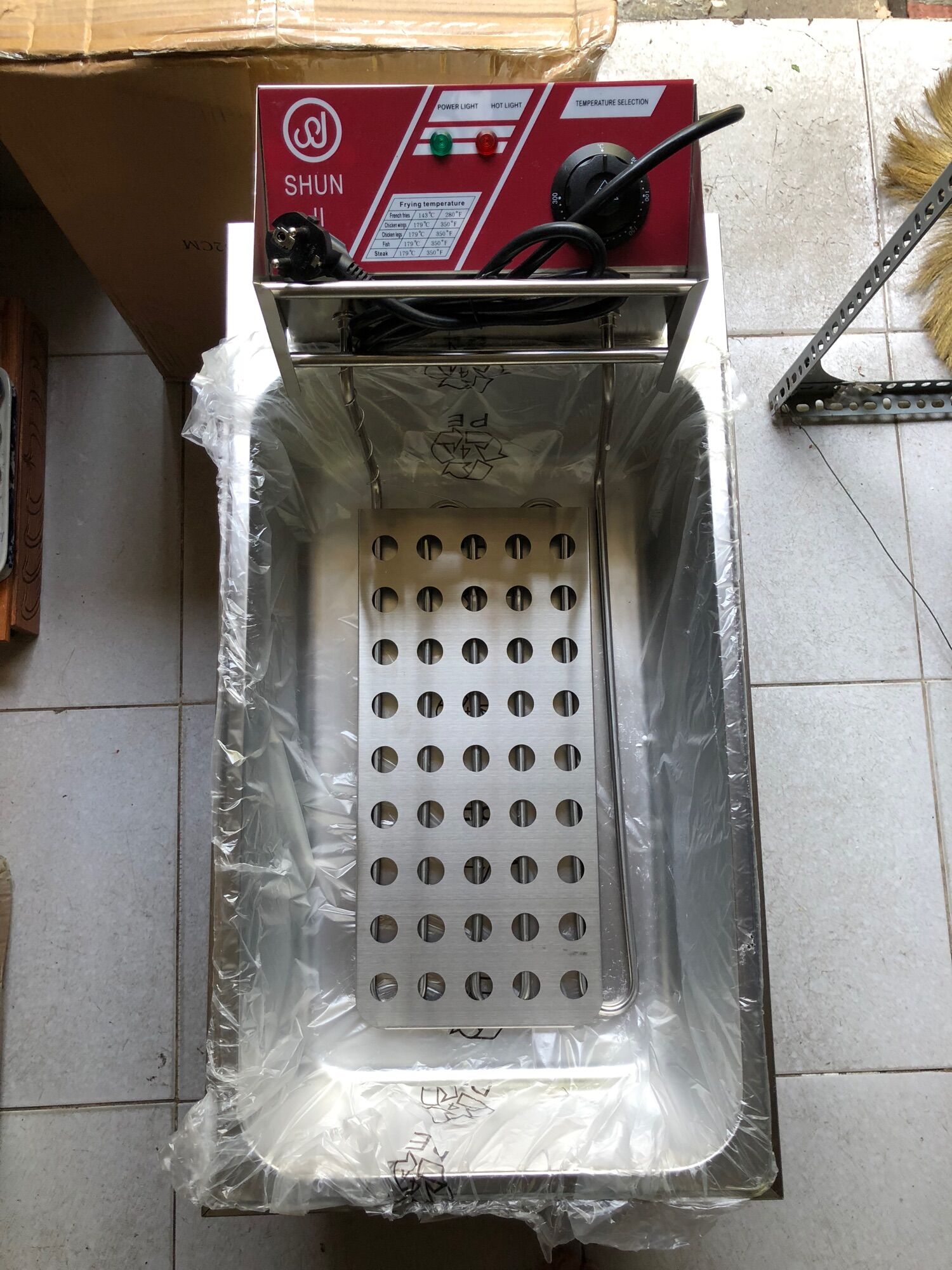 BẾP CHIÊN 1 HỘC CỠ LỚN 12 LÍT ( đỏ )