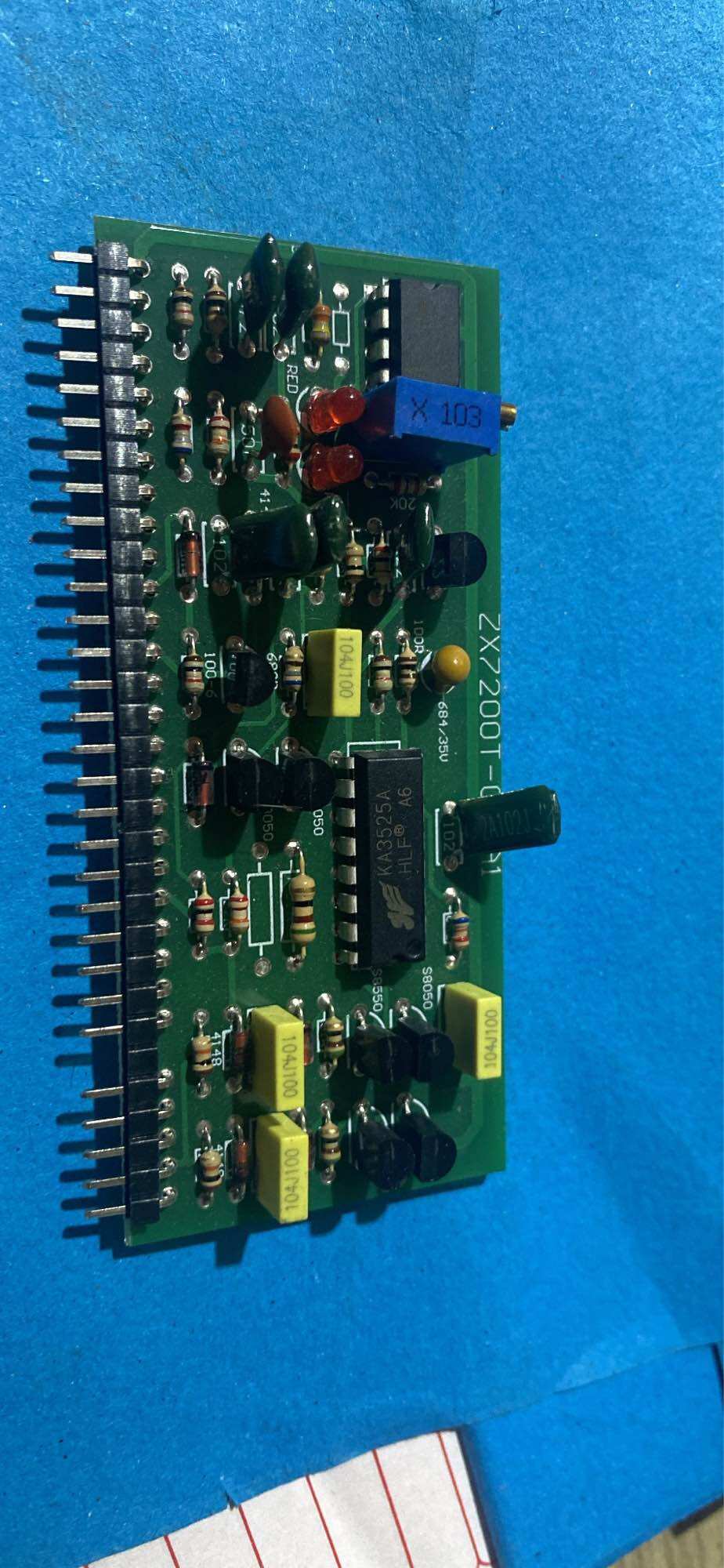 Bo khiển 3525 có biến trở chỉnh