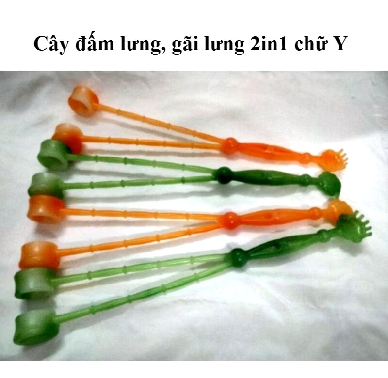 Cây đấm lưng gãi lưng 2 TRONG 1 BẰNG NHỰA cầm tay loại tốt