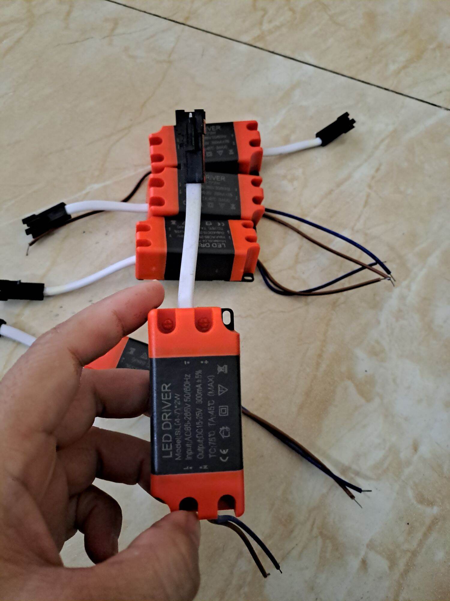 Chấn lưu 7w 3 màu
