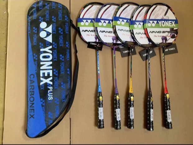 Vợt cầu lông yonex carbonex 21 màu ngẫu nhiên