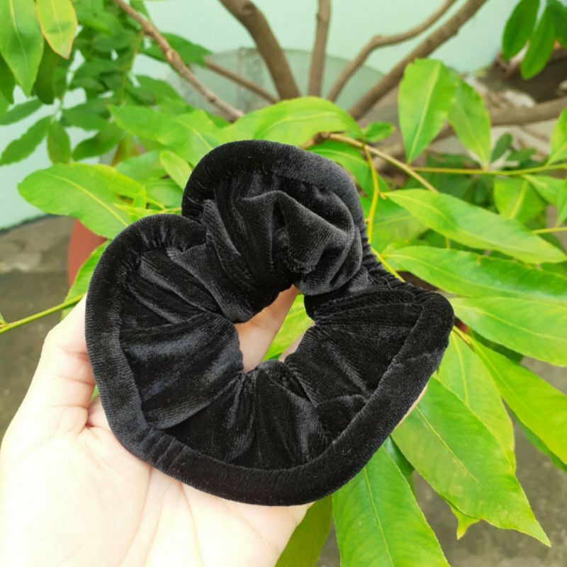 Cột tóc vải nhung trơn màu đen (cở to 10-12cm)