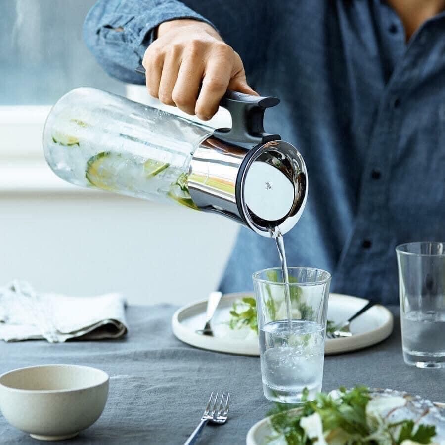 HÀNG ĐỨC BÌNH NƯỚC THUỶ TINH CAO CẤP WMF Basic 1,5 L