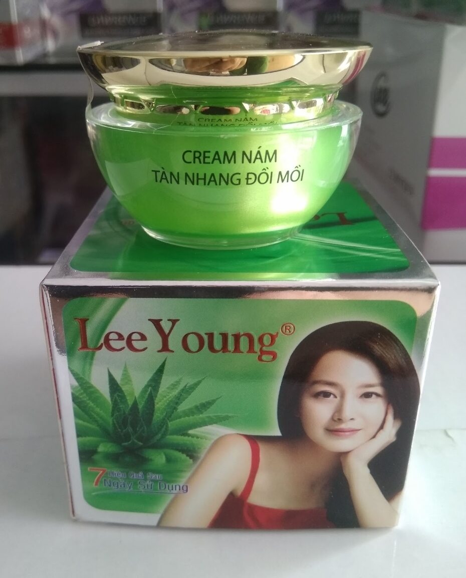 Kem lee young nám tàn nhang 7g