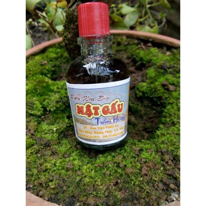 Dầu xoa bóp mật gấu trầm hương chai 35ml. Rượu xoa bóp cây mật gấu trầm hương, rượu xoa bóp đan viện thiên an huế, dầu xoa bóp giảm đau nhức xương khớp.