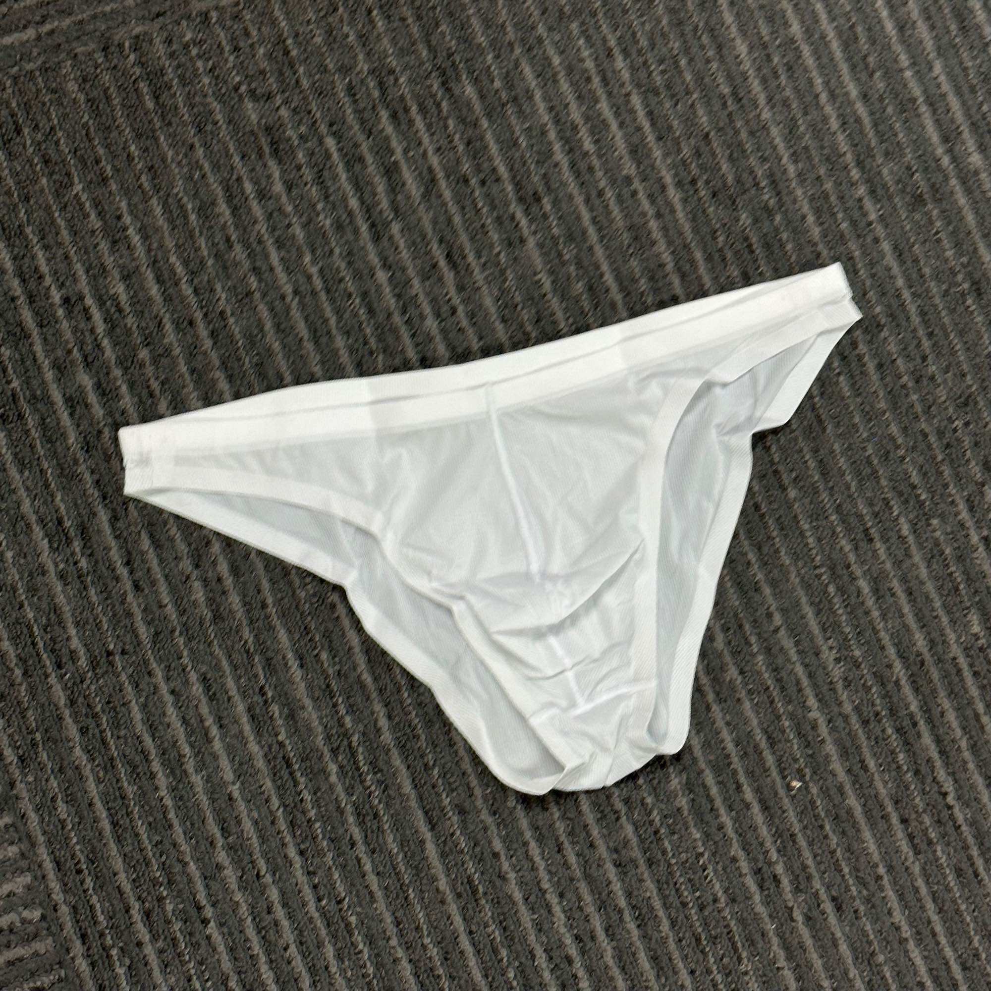 Quần lót nam bikini vải lụa size M-XL