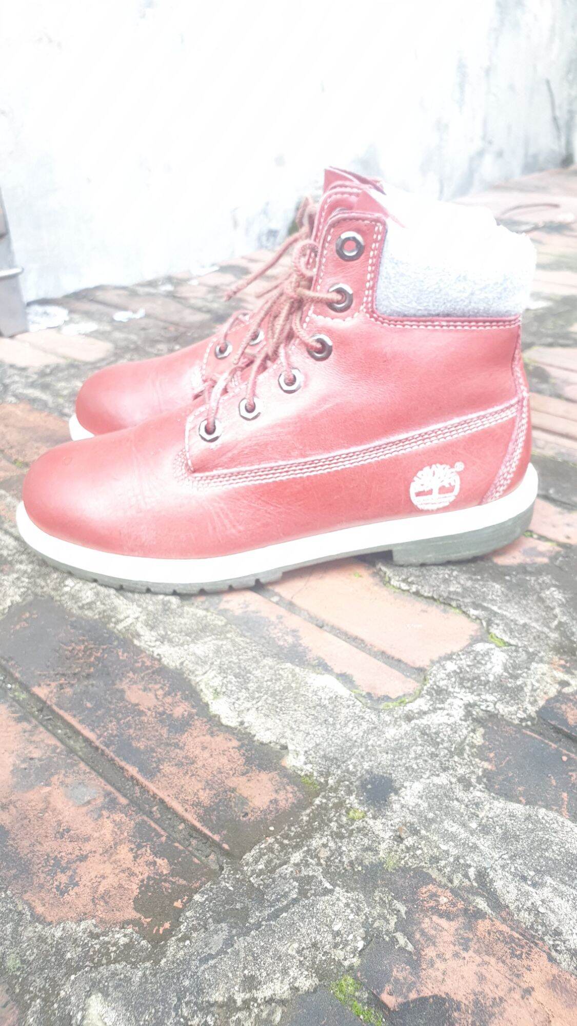 Giầy bốt da nam hiệu Timberland của Mỹ