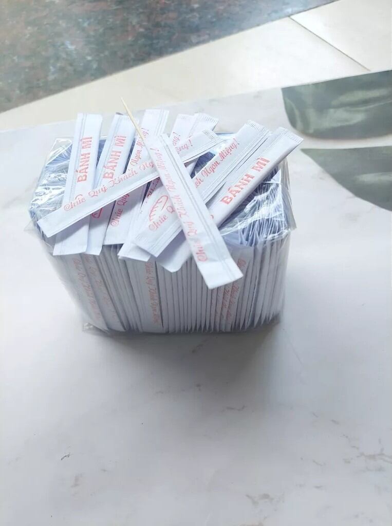 500 Tăm xỉa răng, tăm tre tiệt trùng Bánh mì có bao giấy
