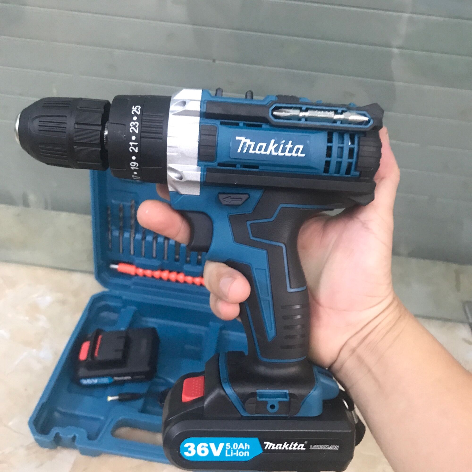Máy khoan bắt vít pin đầu 10mm