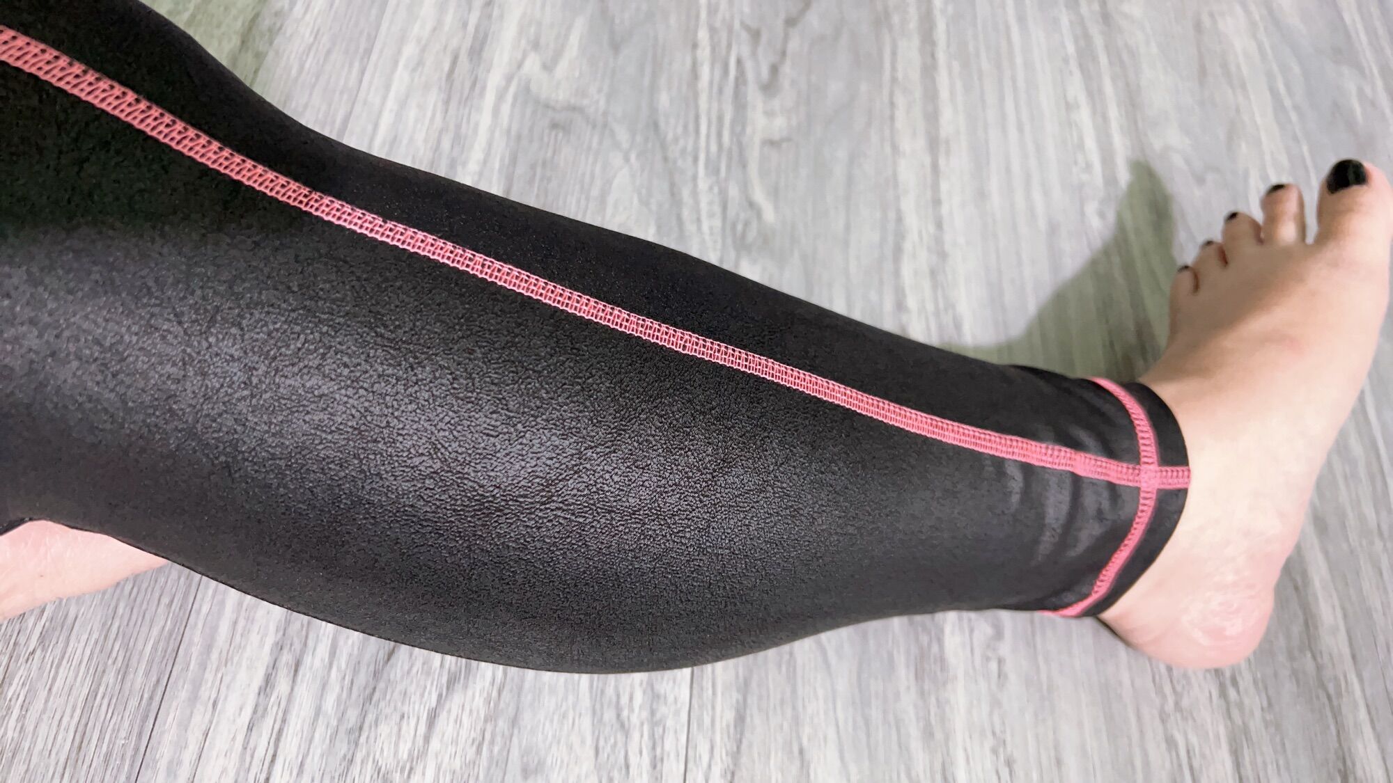Quần Legging Giả Da Tuồng Xịn