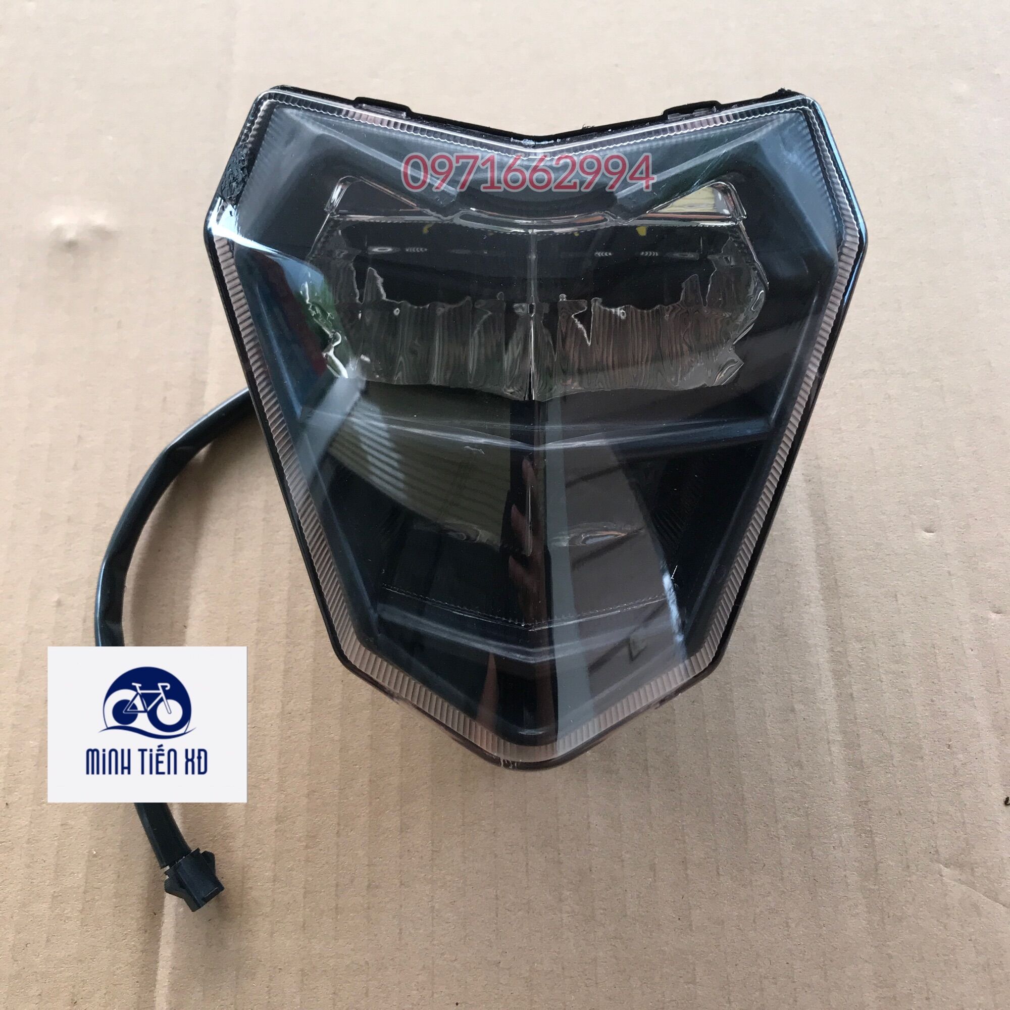 Đèn Zitpat xe điện xmen dùng cho loại mặt nạ led