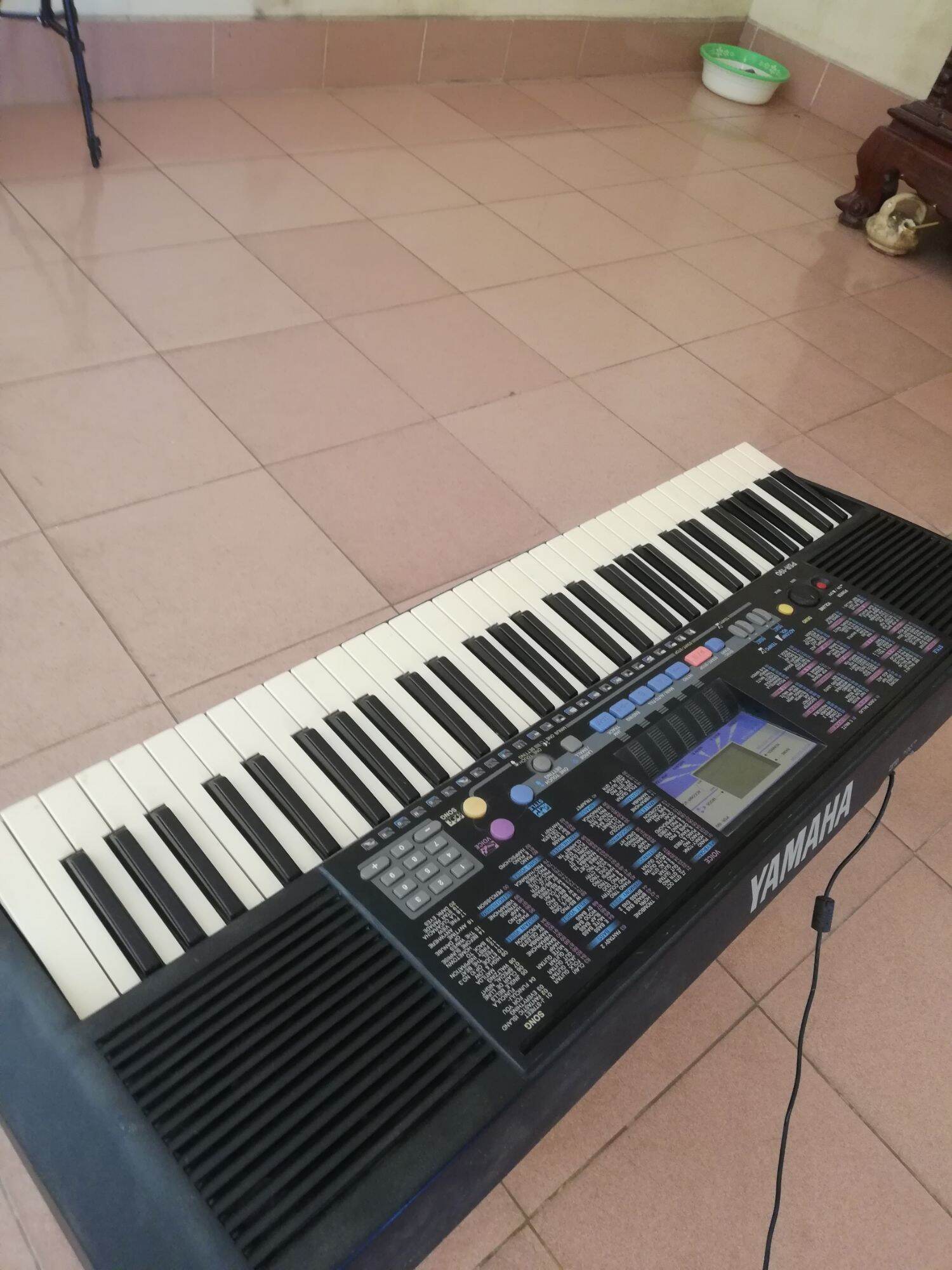 Đàn organ Yamaha psr 190