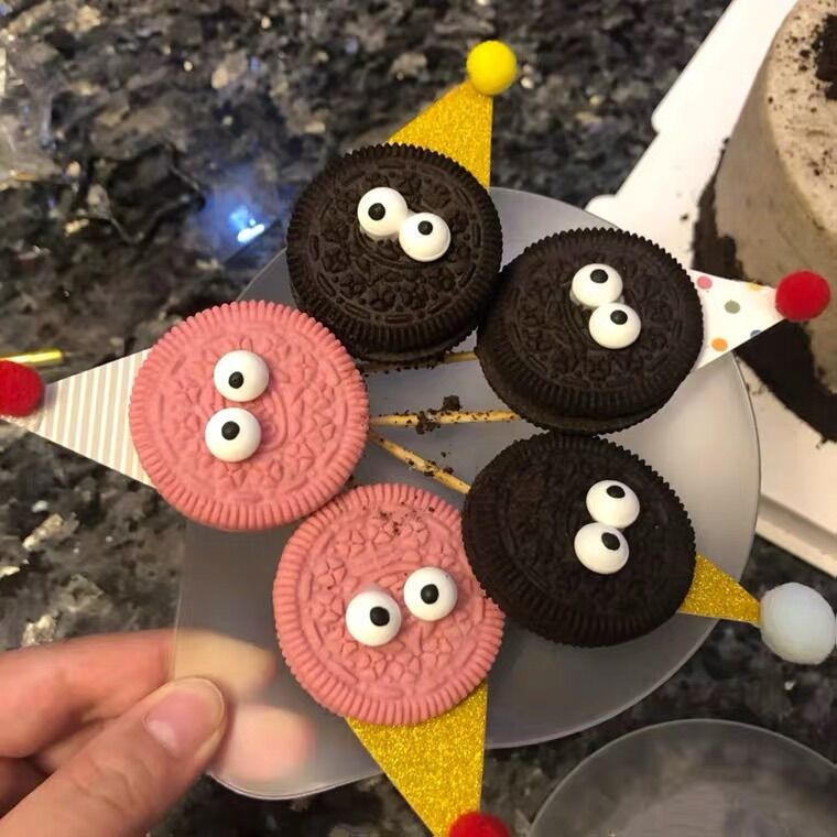 Bánh oreo trang trí bánh kem (gói 168g)