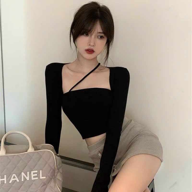 Áo Croptop Cổ Vuông Tay Dài Dây Chéo