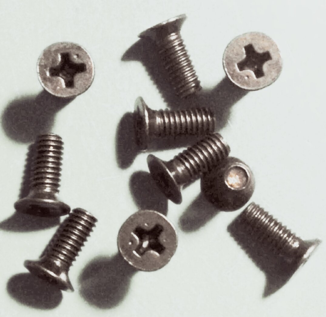 Ốc nắp dầu .4Lyx1cm x10 con