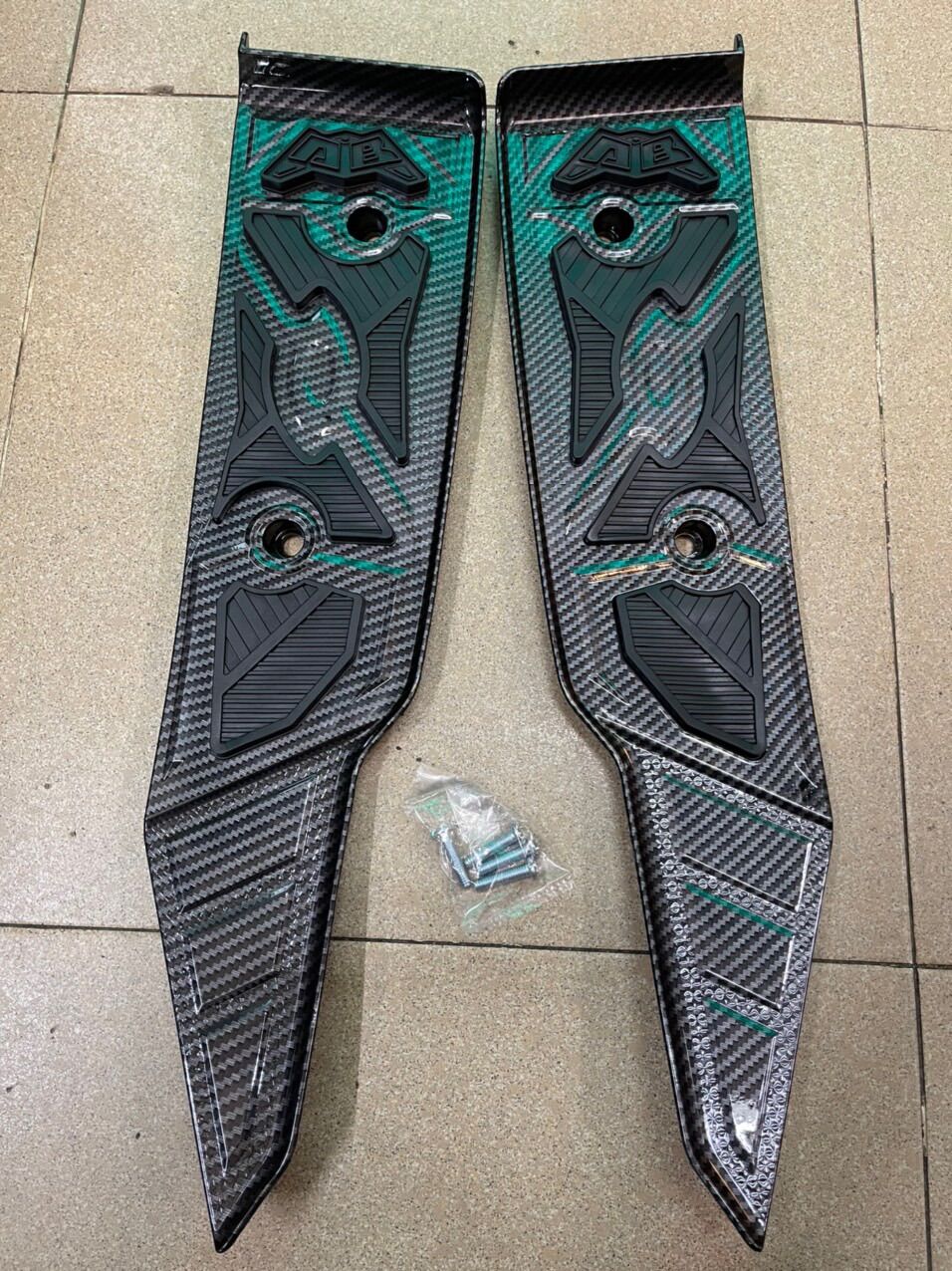 Thảm gác chân airblade 2020-2021 carbon
