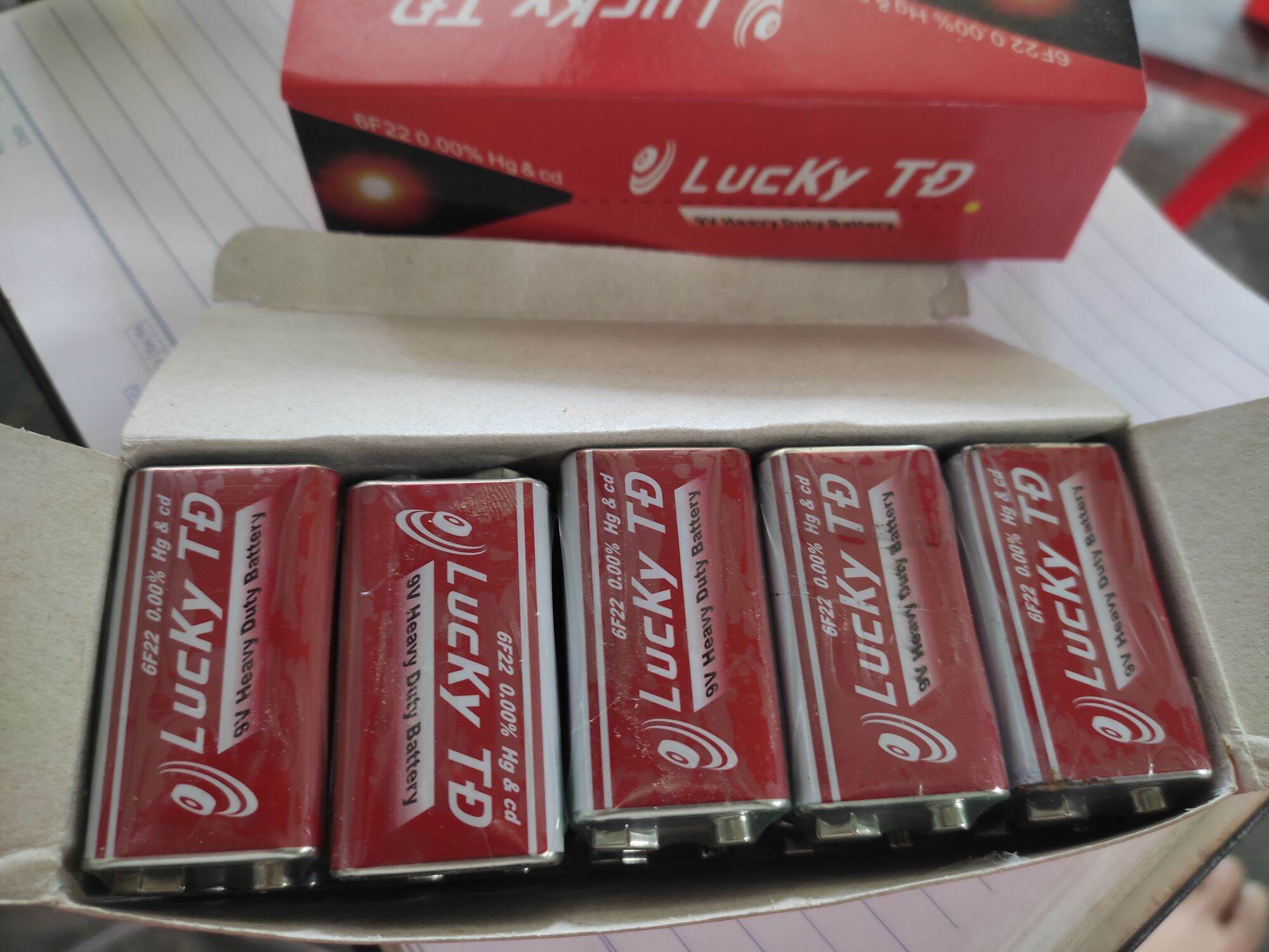 Combo 10 viên pin vuông 9v lucky