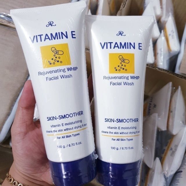 Sữa rửa mặt vitamin e