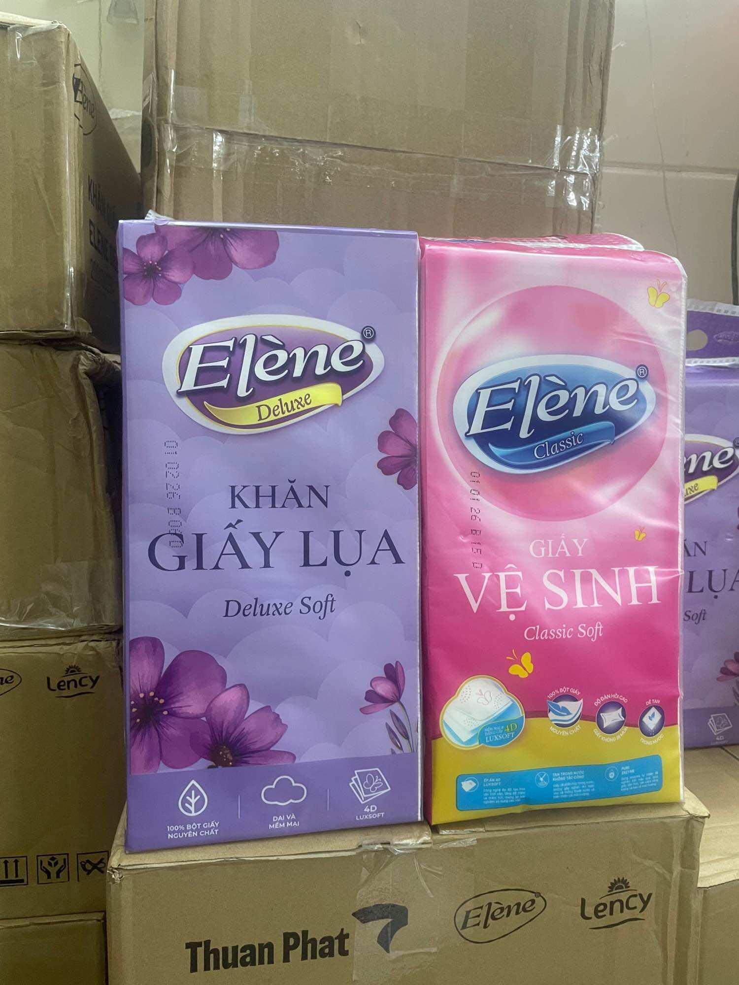 Giấy vệ sinh treo tường rút đáy Elene, giấy vệ sinh cao cấp hàng Việt. Giấy tan tốt trong nước, có thể thả bồn.