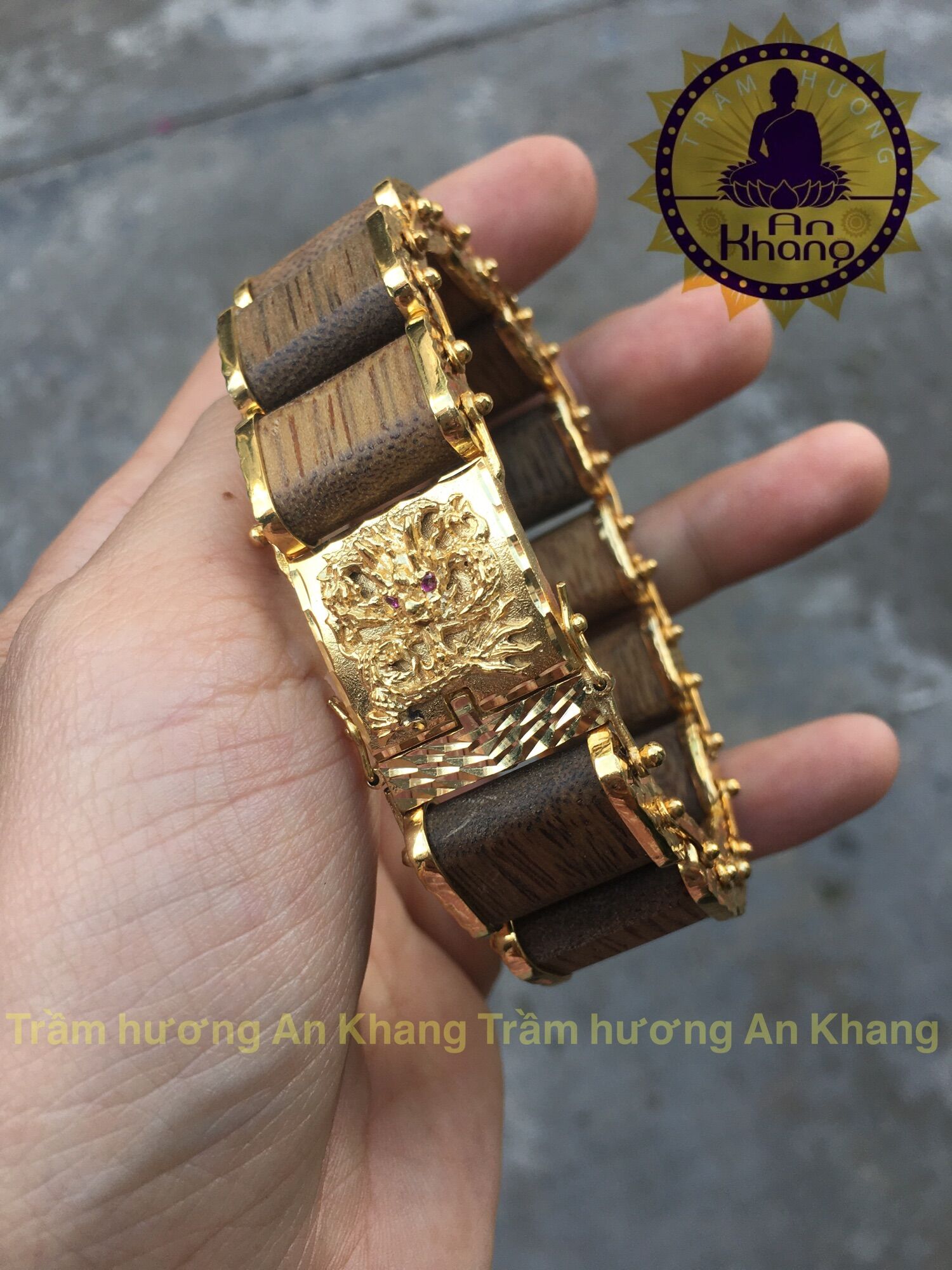 Lách tay trầm tốc tự nhiên