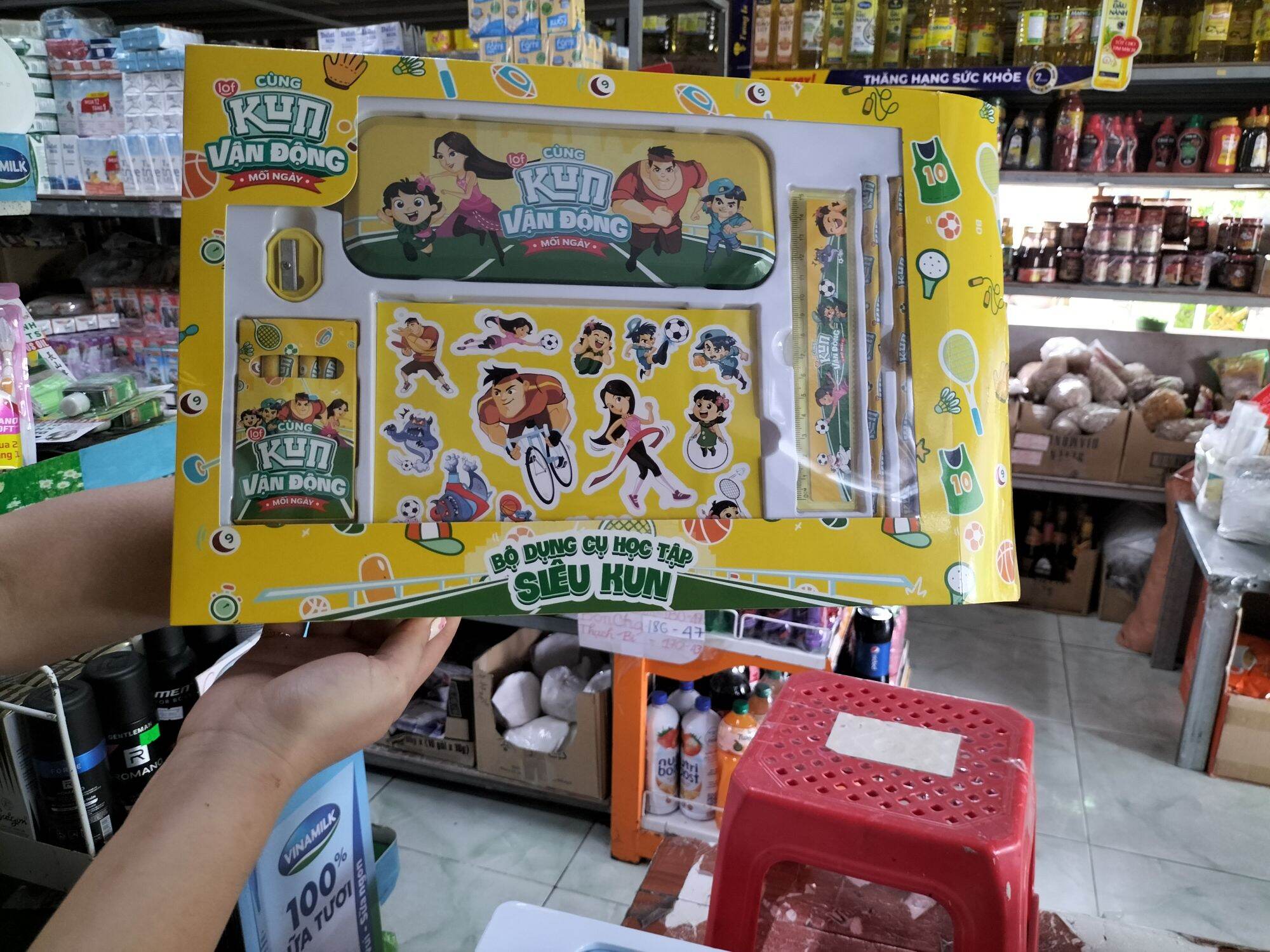 Bộ dụng cụ học tập Kun