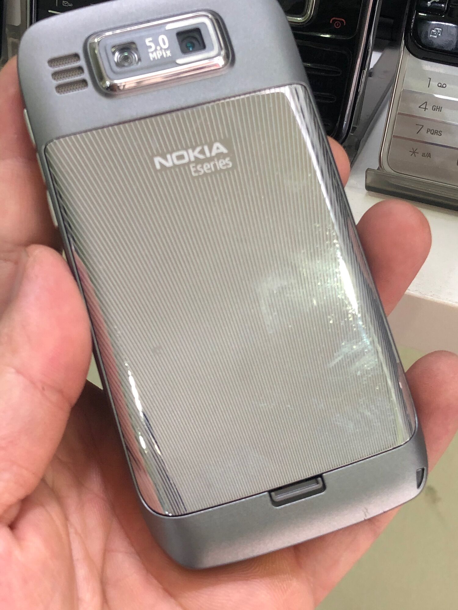 Nokia E72 Grey Zin Chính Hãng