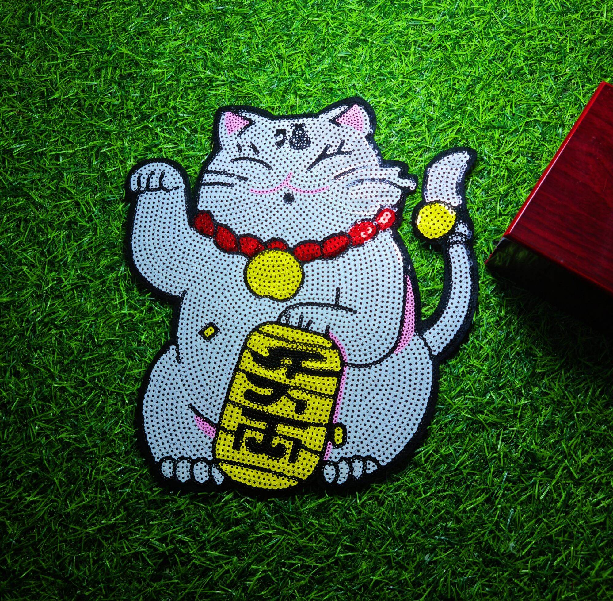 Sticker Hình Mèo May Mắn Khổng Lồ Dùng Trang Trí Quần Áo