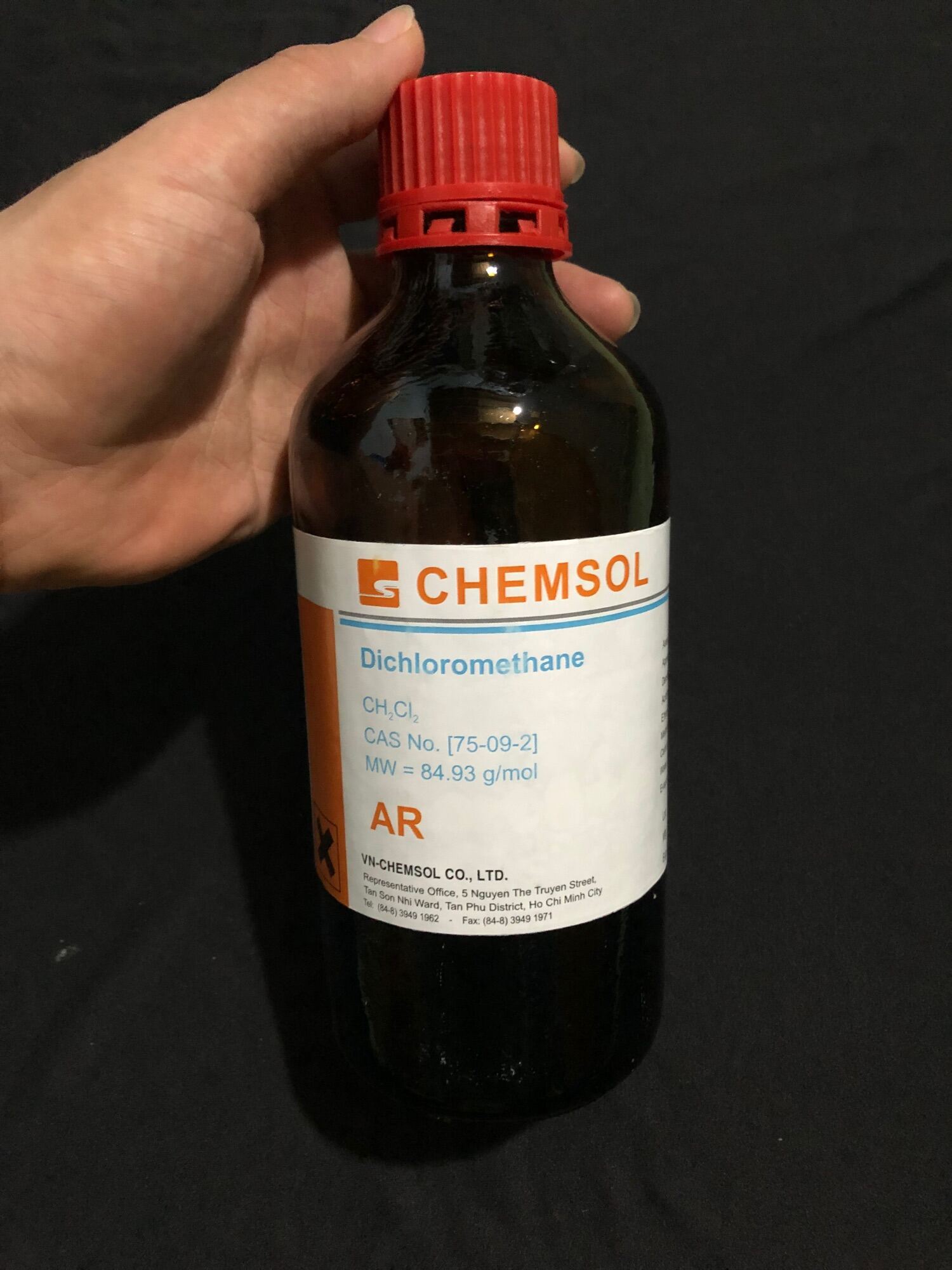 Dichloromethane CH2Cl2 Methylene chloride MC DCM tinh khiết chai 500ml dung dịch thí nghiệm an toàn