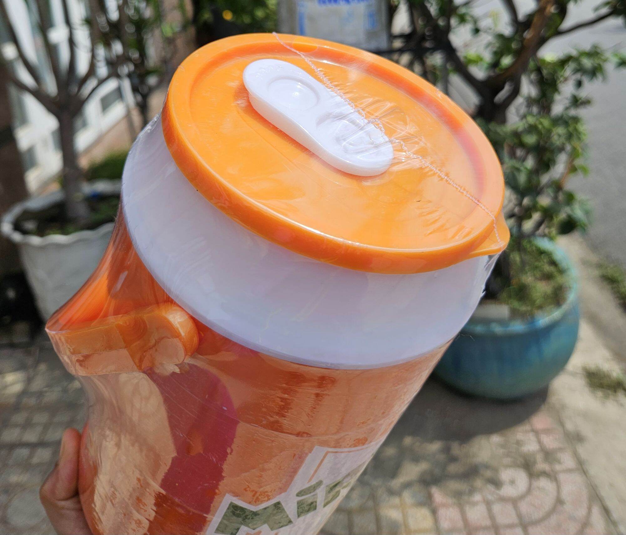 Bình Đá Hình Lon1,5L.HKM
