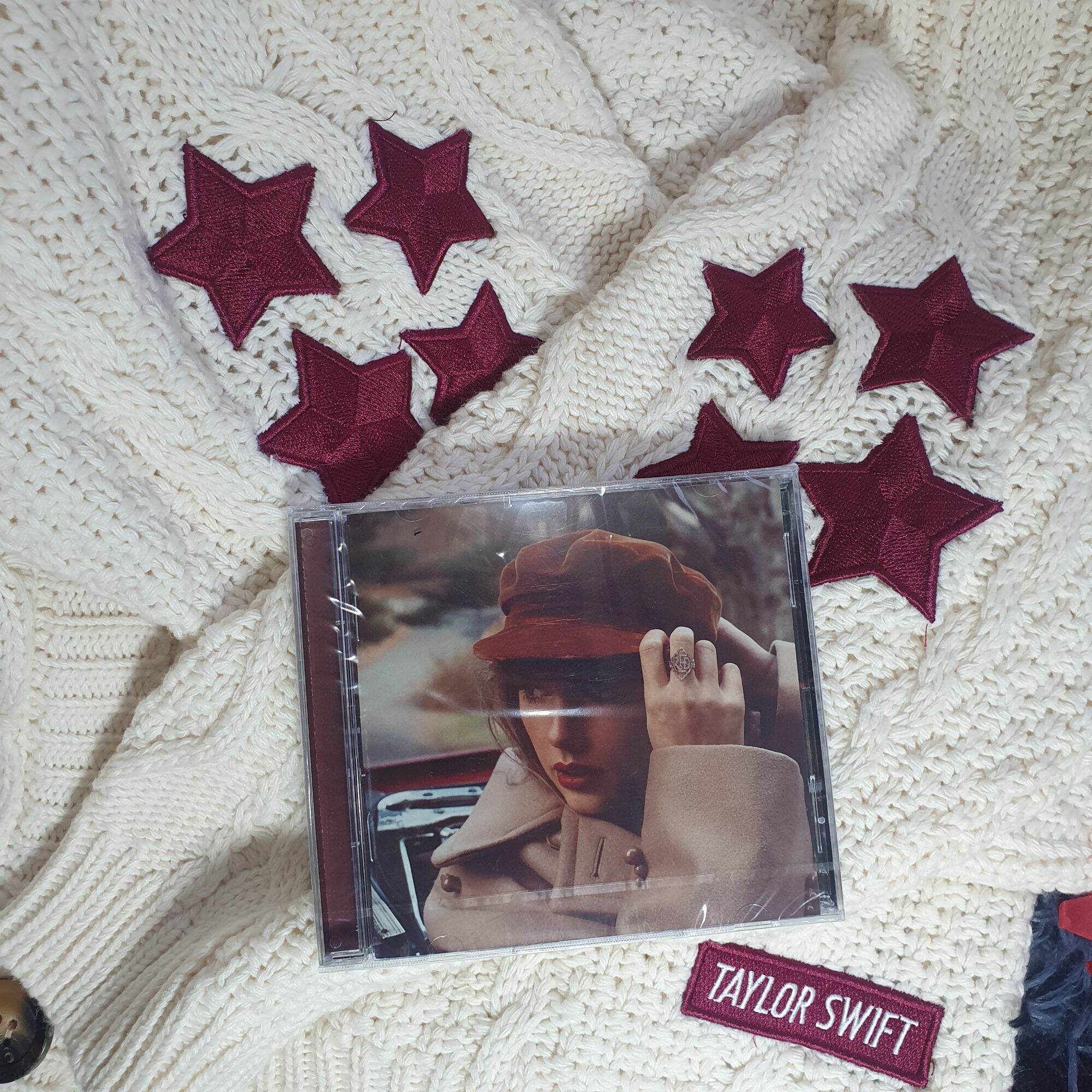 CD album RED (Taylor's Version) - Taylor Swift 2U Store CDs