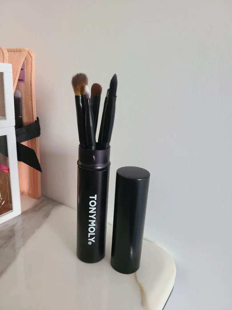 Bộ cọ mắt Tonymoly Brush