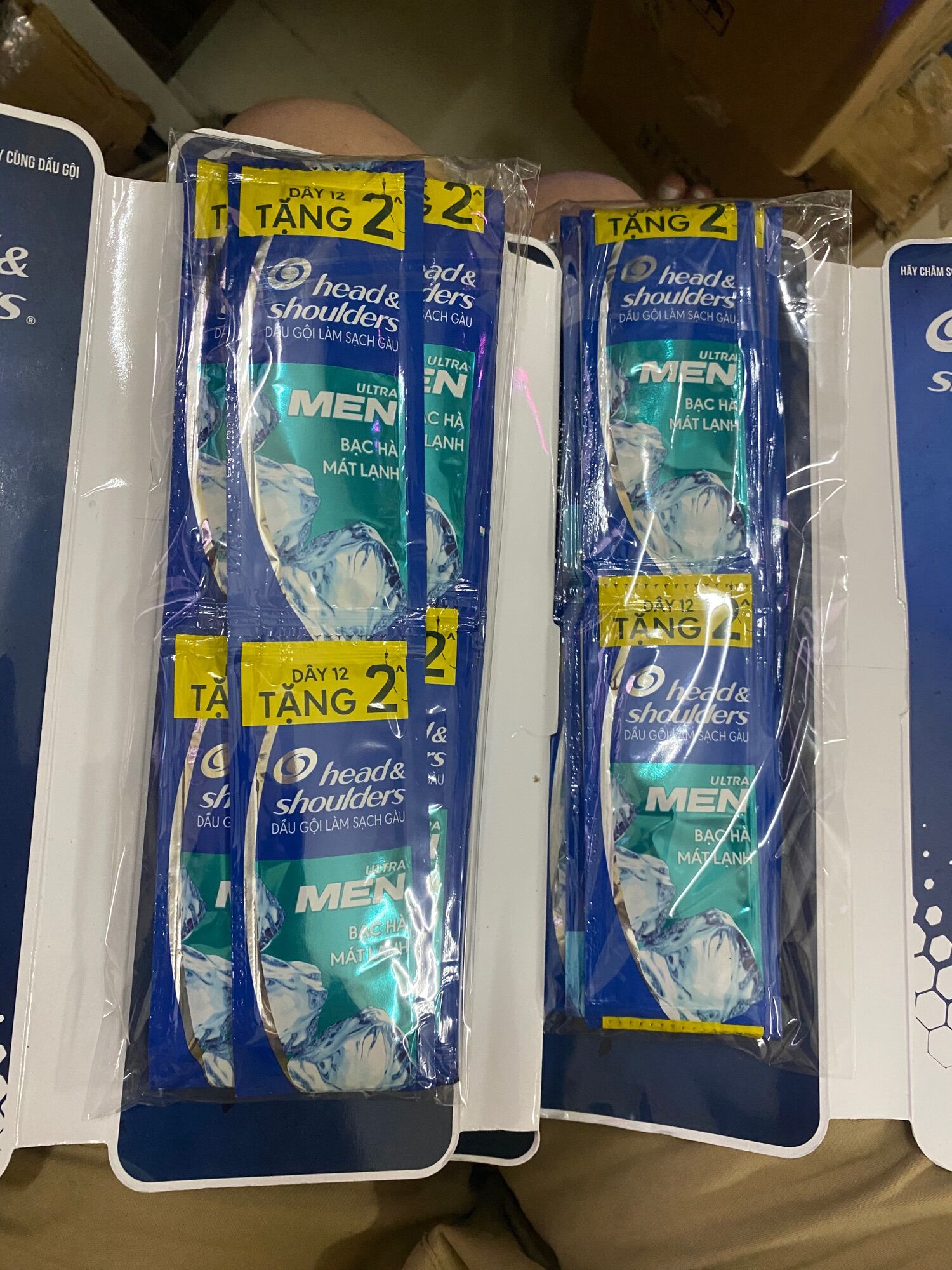 Dây dầu gội đầu Head& shoulders 14 gói