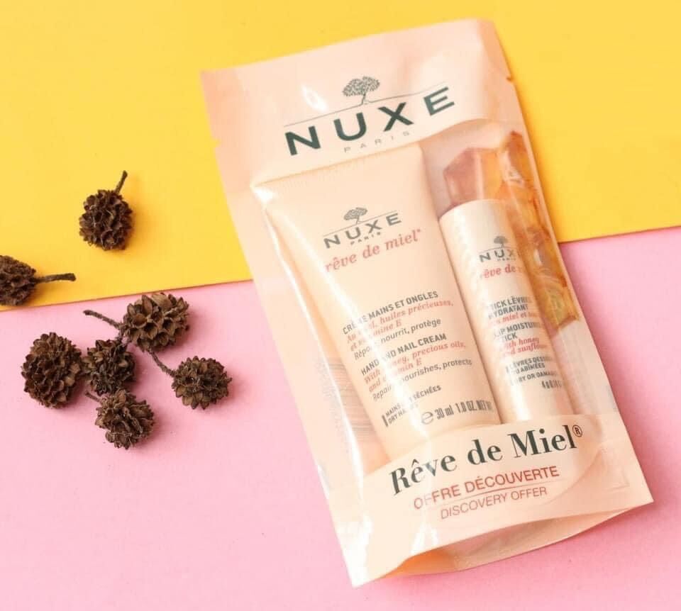 Set kem dưỡng da tay và son dưỡng Nuxe