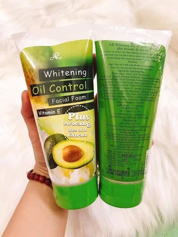Set 2 tuýt SỮA RỬA MẶT Từ Bơ 210ml - Thái Lan