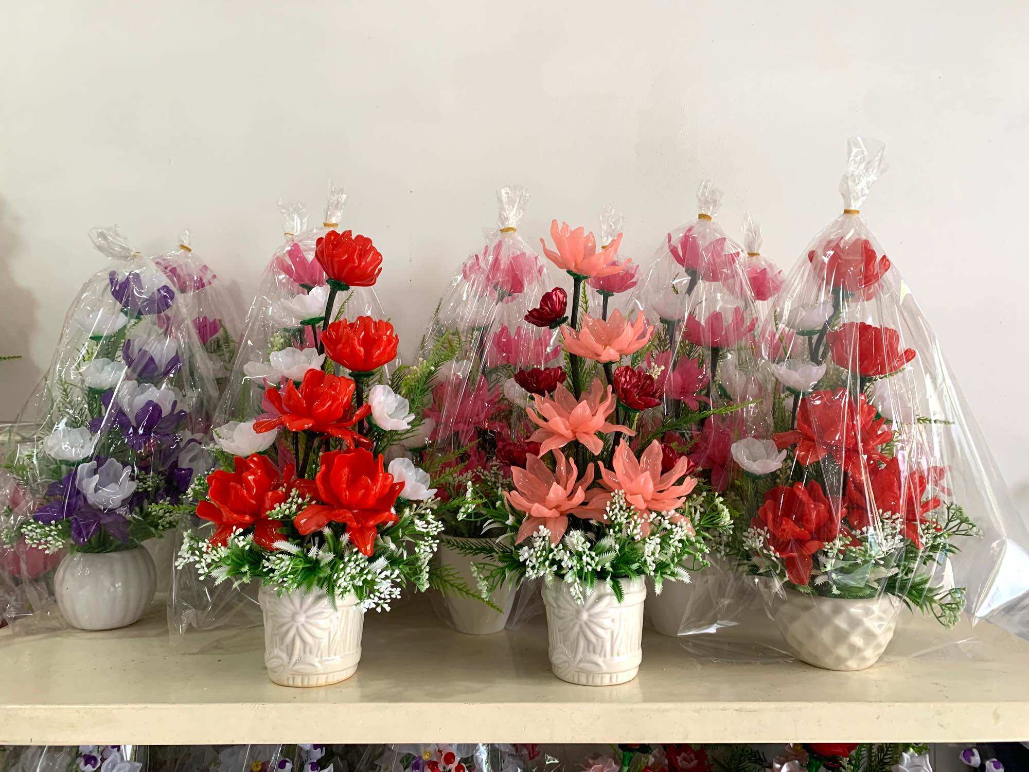 Chậu hoa pha lê cắm tự nhiên cao 30cm ngang 22cm