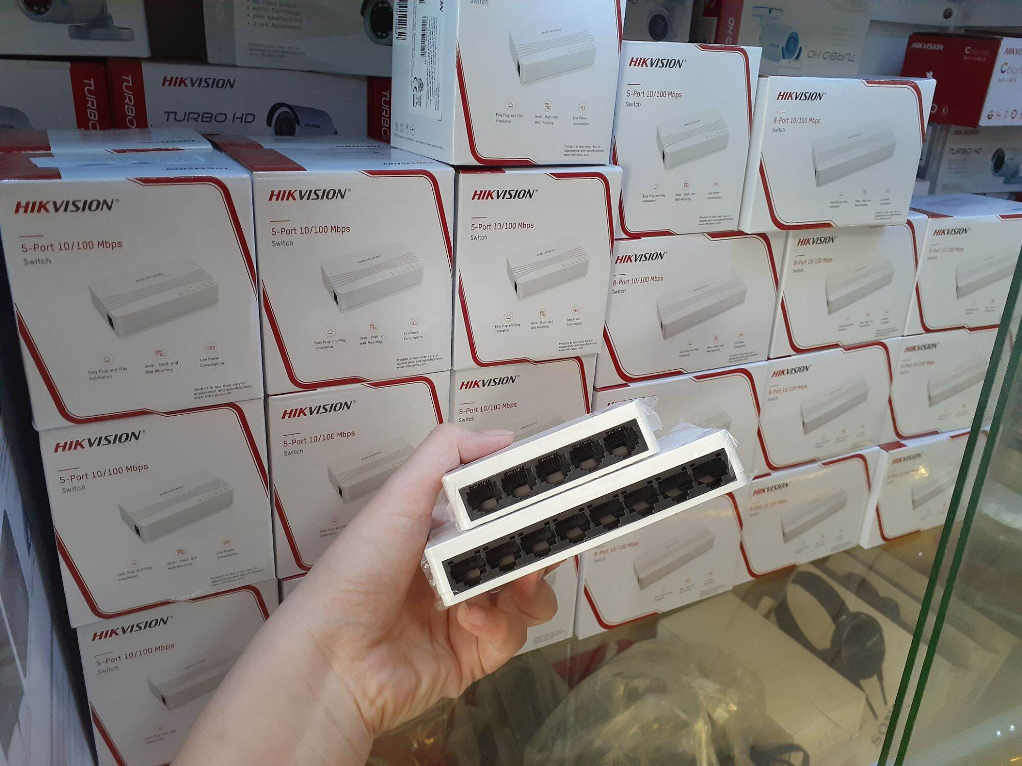 Chia mạng(Switch) 5/8 cổng HIKVISION kèm nguồn