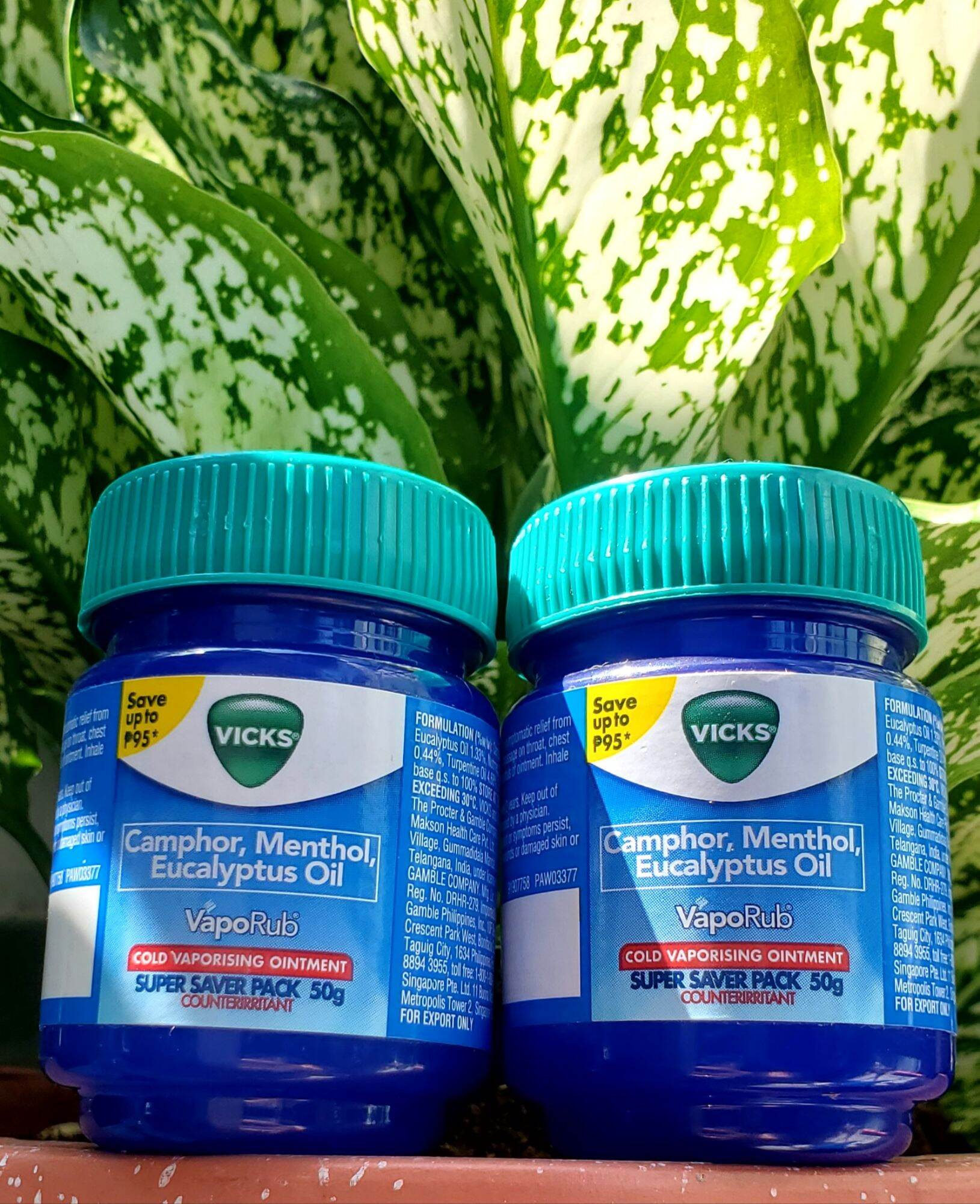 Dầu Vicks Camphor , Menthol Eucalyptus Oil ( VapoRub) date 7/2025 dầu xoa bóp , ấm ngực