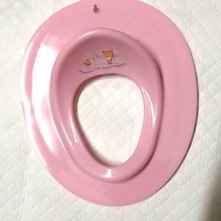 Bệ lót bồn cầu thu gọn cho bé